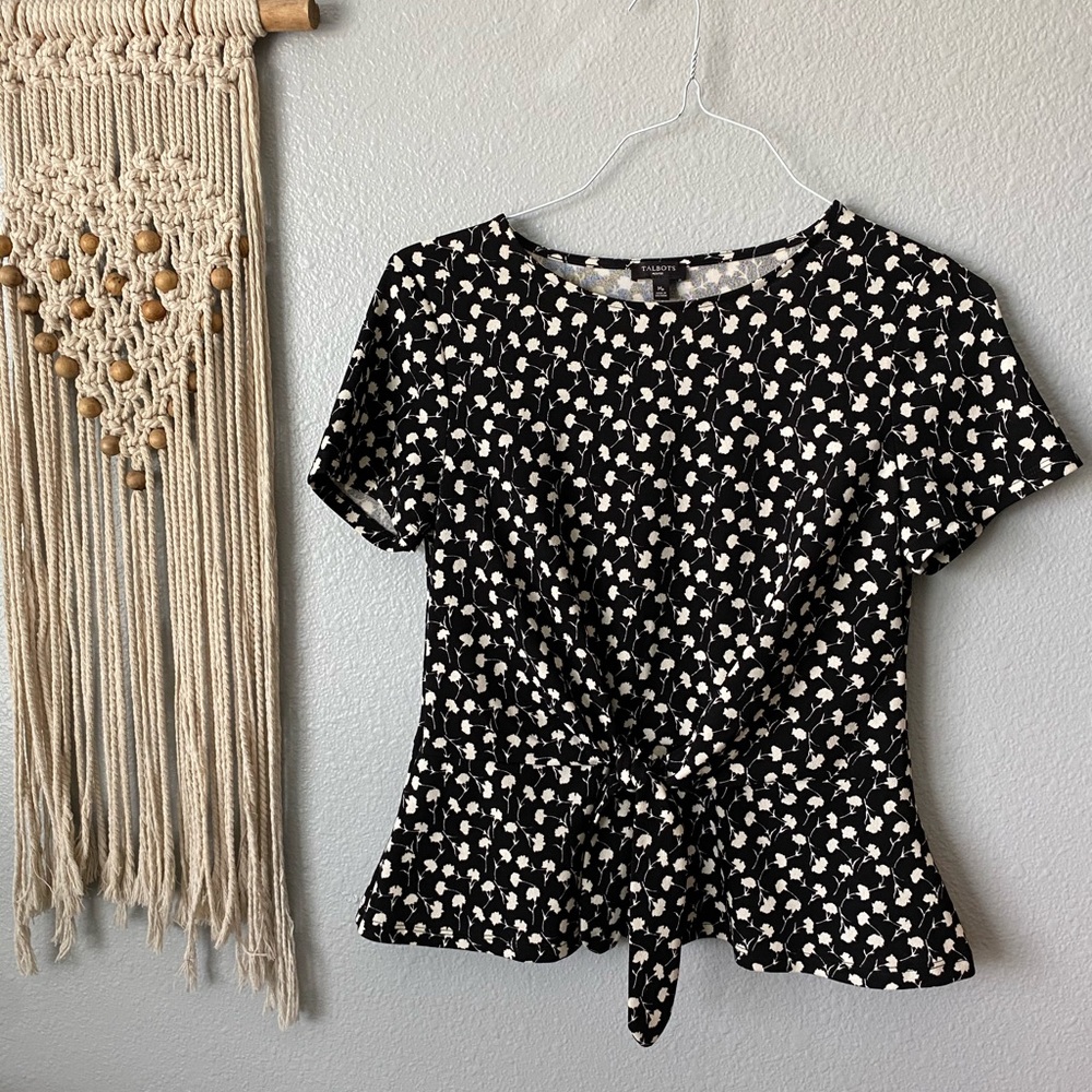 Talbots petite black and white blouse
